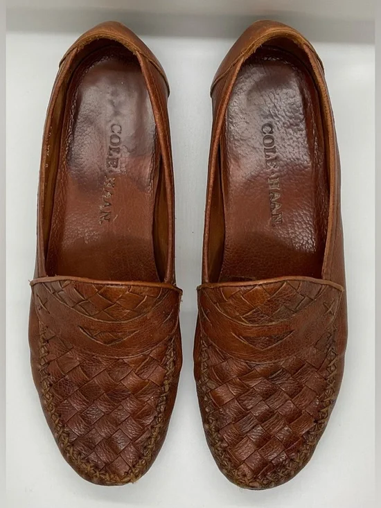 COLE HAAN Distressed Basketweave Detailed Loafers in classic leather Womens 8 - Picture 4 of 6